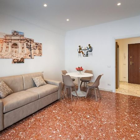 Luxury And Sweet Home-Metro Malatesta Rome Luaran gambar
